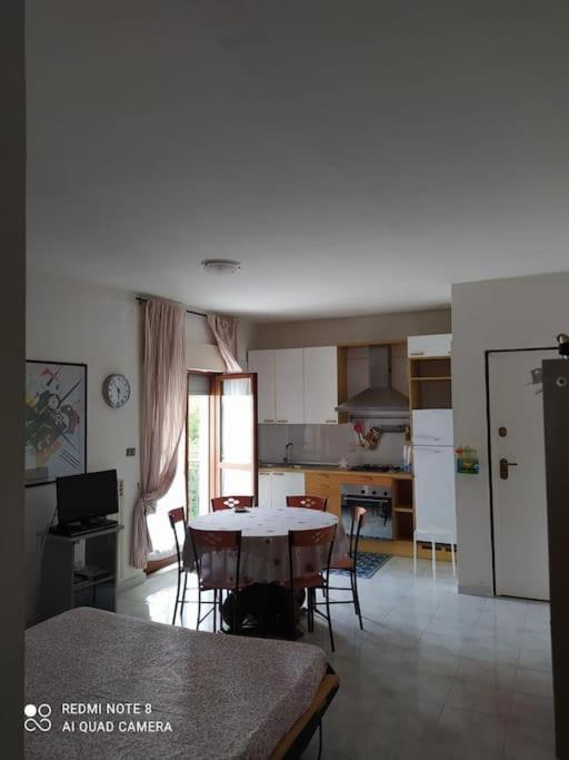 Bilocale Centrale Vicino Al Mare Agropoli Εξωτερικό φωτογραφία
